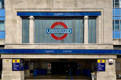 Morden Station Minicabs